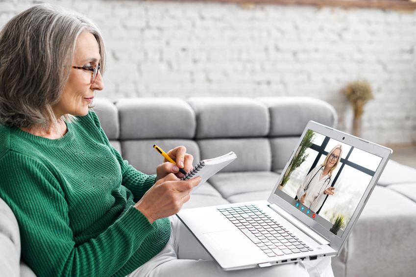 Virtual Visit woman on computer